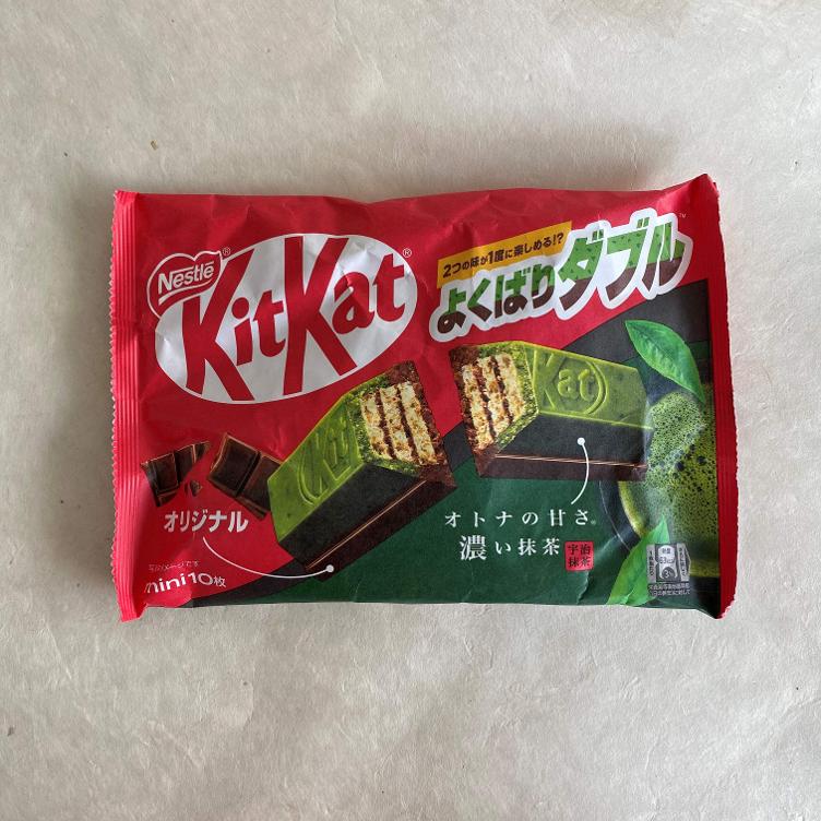 Kitkat -Matcha x original Schokolade