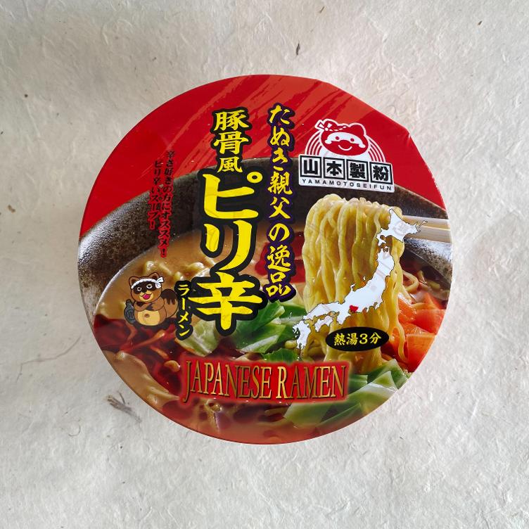 Tanuki-Oyaji Ippin Cup Tonkotsu scharf Ramen