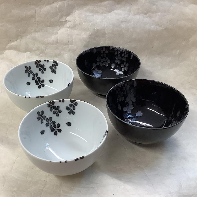 Okonomi Sakura Schüssel set - Schwarz und Weiss